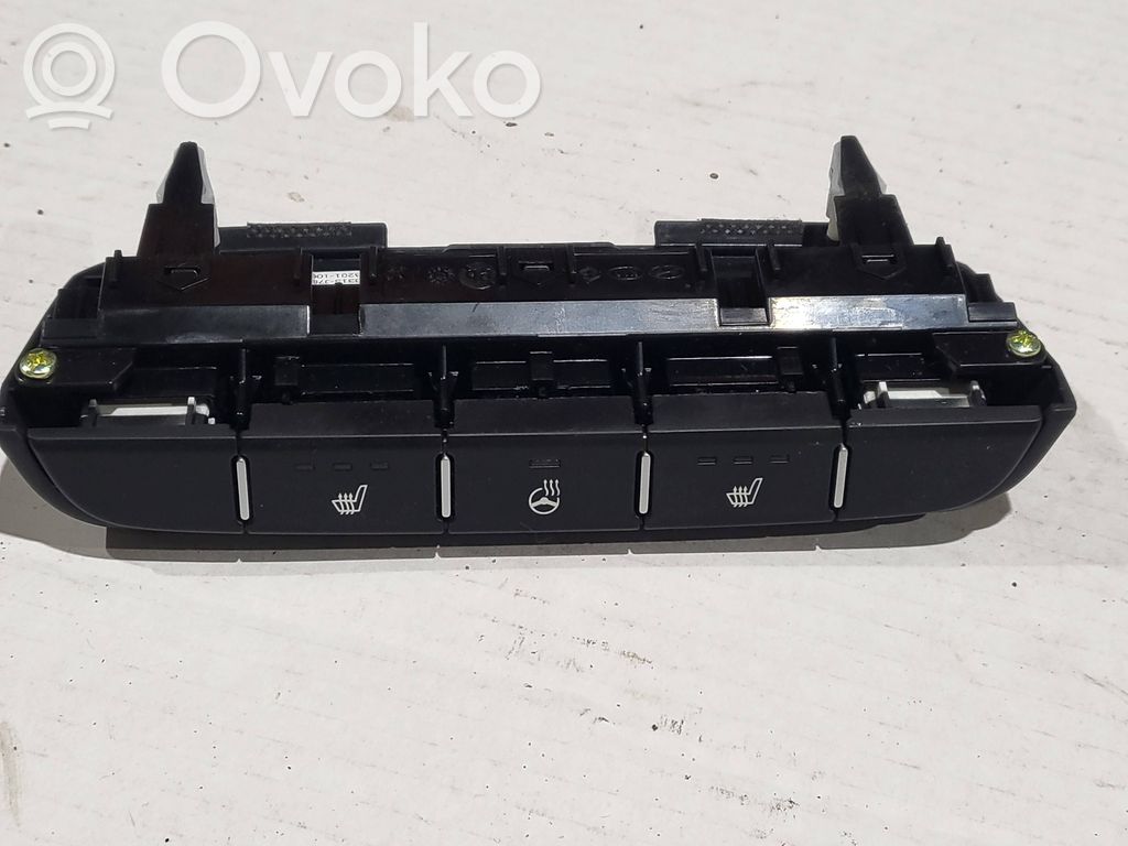 KIA Xceed Other switches/knobs/shifts 