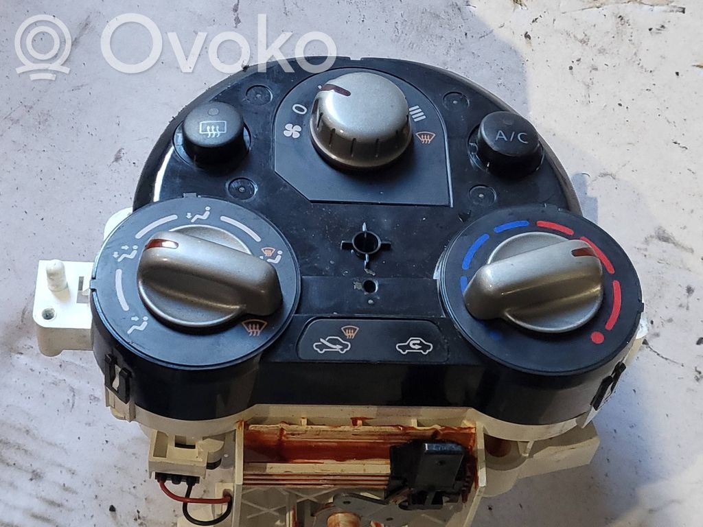 Nissan Note (E12) Climate control unit 