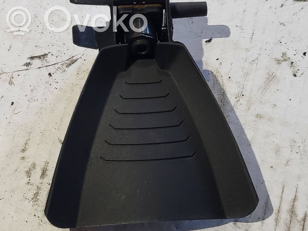 Windshield/windscreen camera   9384687,161311004