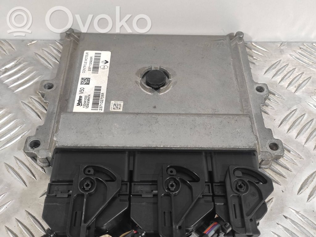 Renault Clio IV Engine control unit/module 