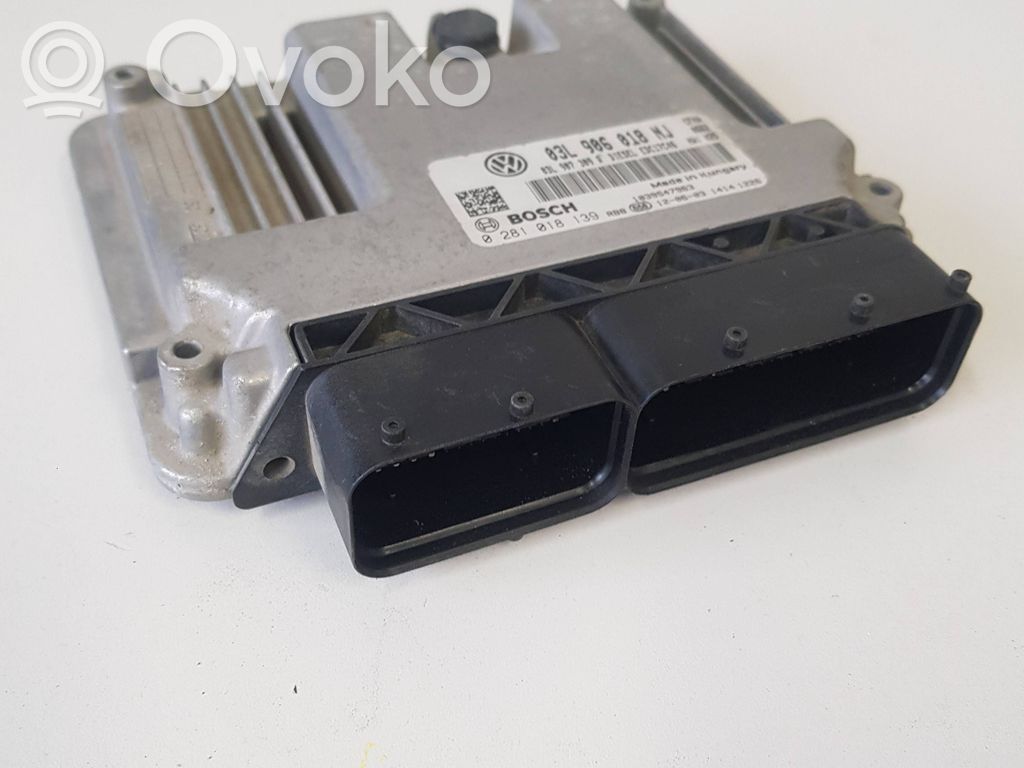 Volkswagen Caddy Engine control unit/module 