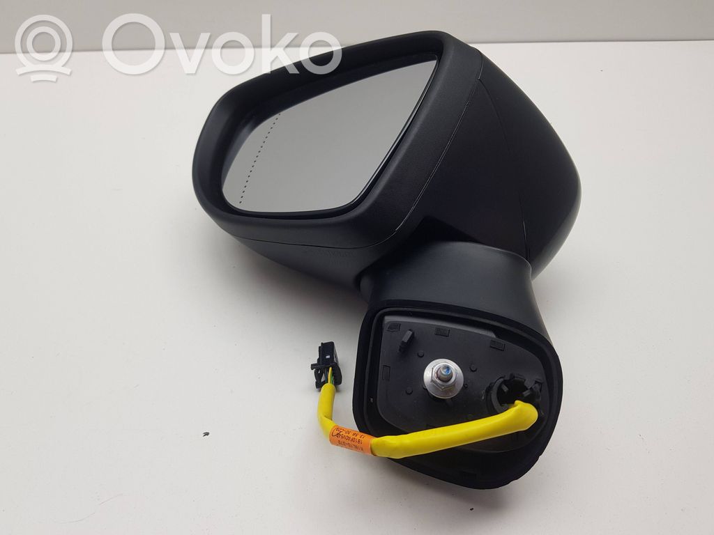 Renault Captur Front door electric wing mirror 