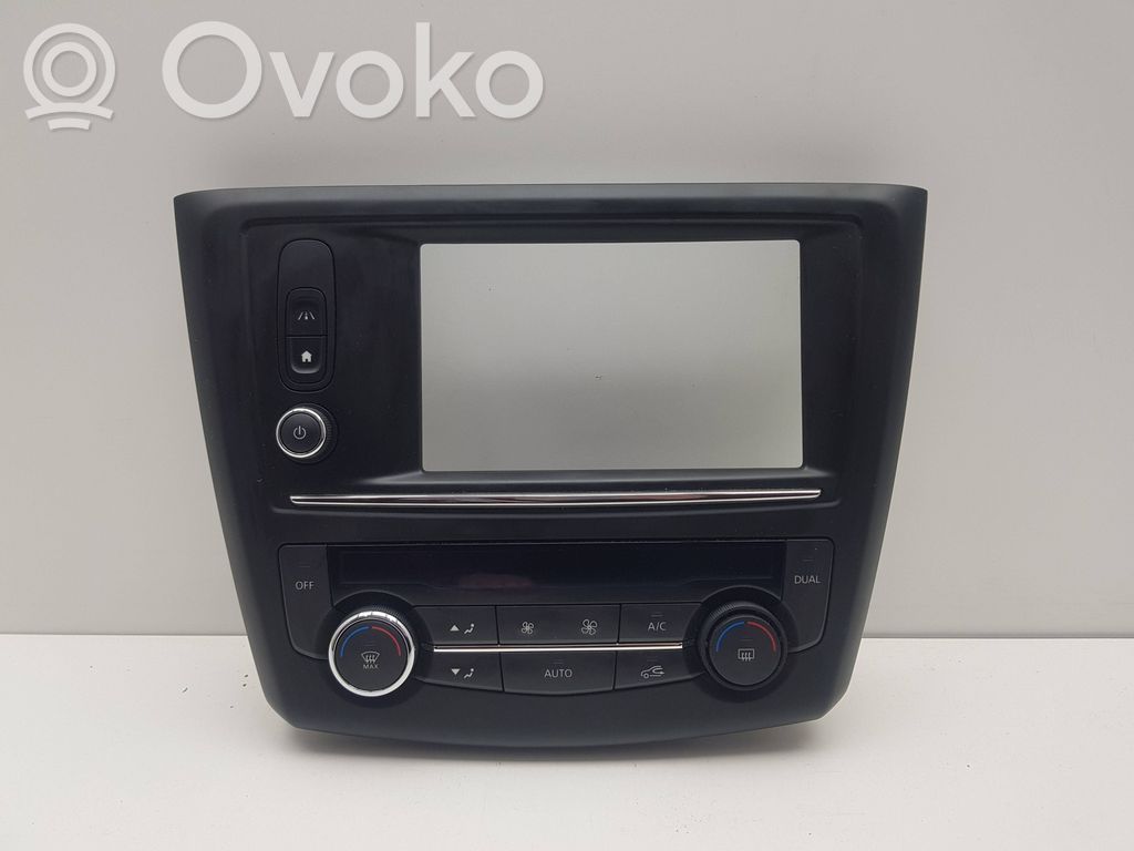 Renault Kadjar Climate control unit 