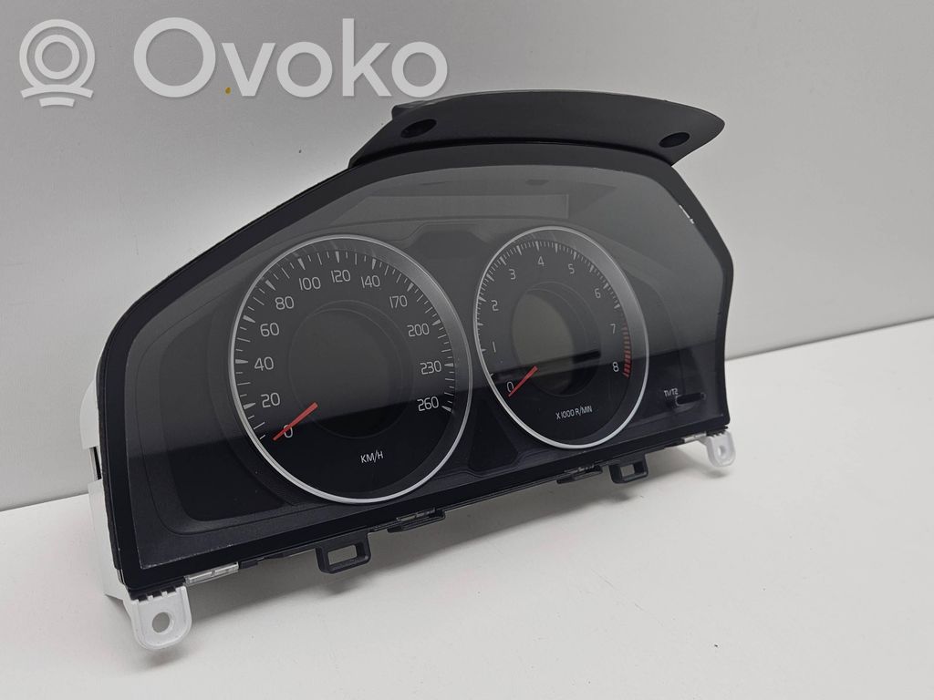 Volvo S60 Speedometer (instrument cluster) 
