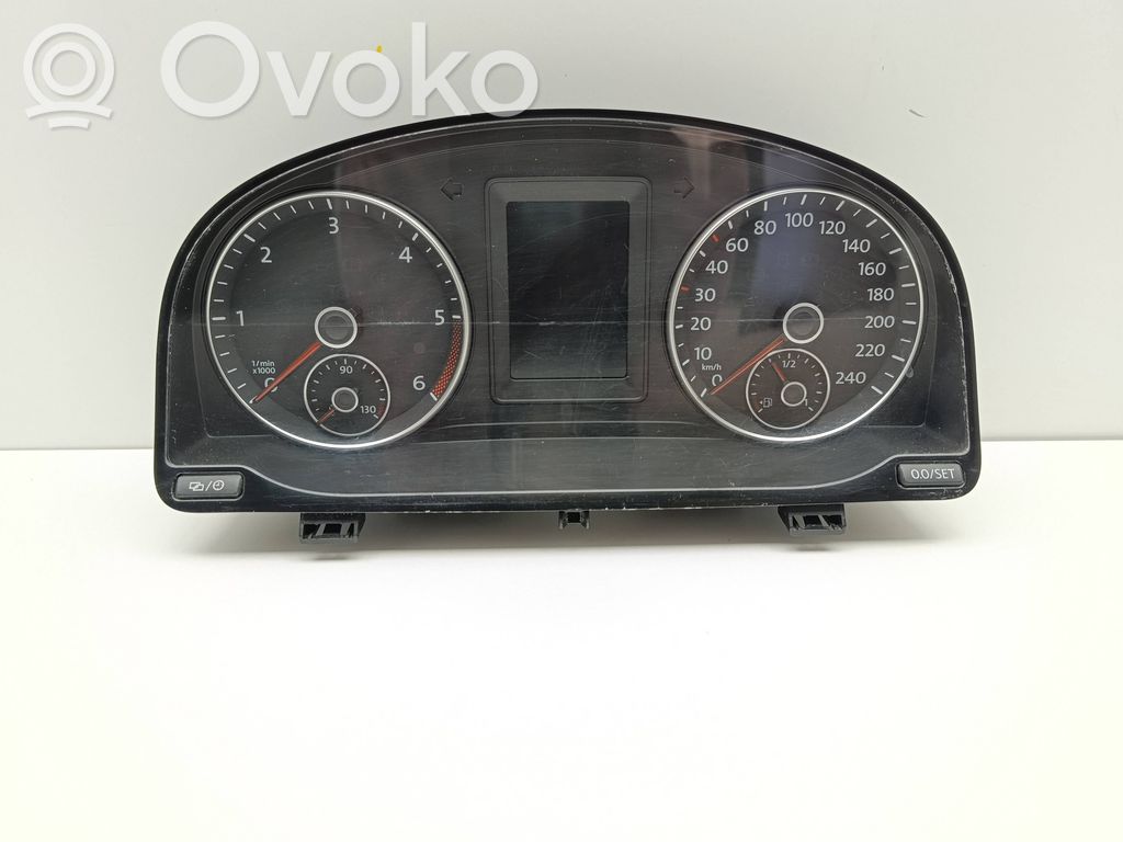 Volkswagen Caddy Speedometer (instrument cluster) 