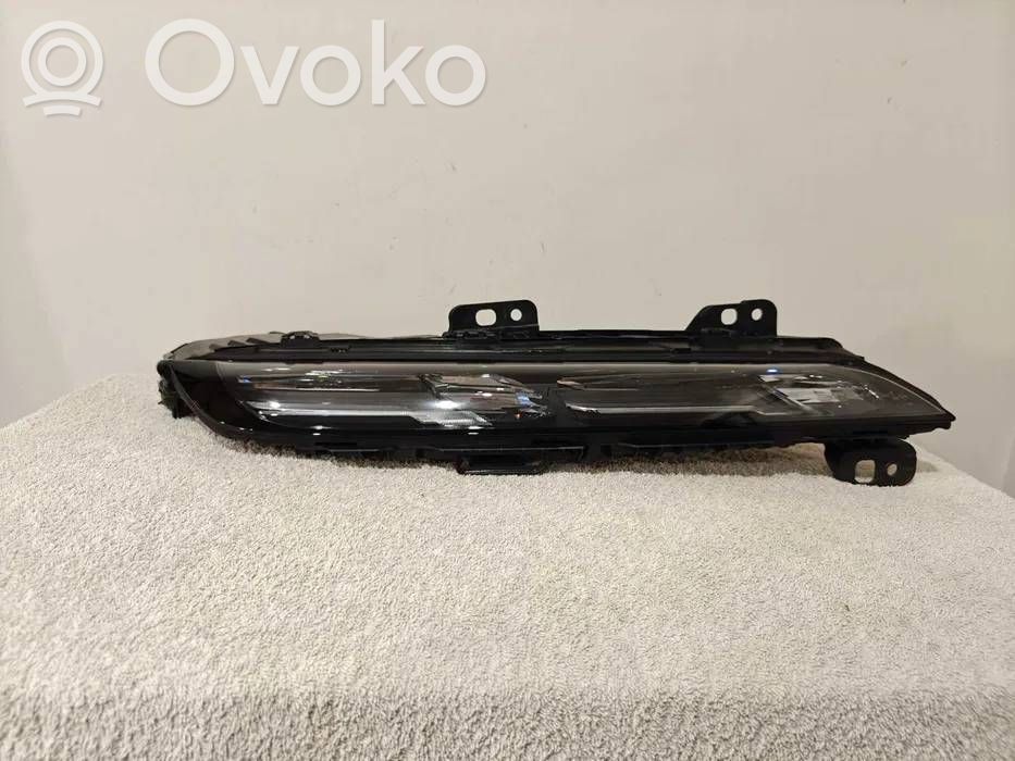 BMW 7 G70 Phare frontale 