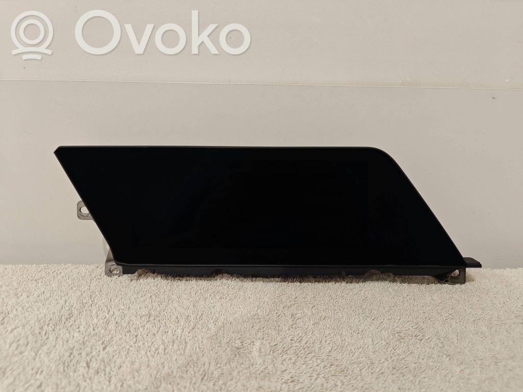 Monitor / wyświetlacz / ekran   8720752,6550872075204,24000100