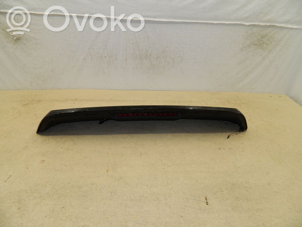 Volvo XC40 Spoileris galinio stiklo 