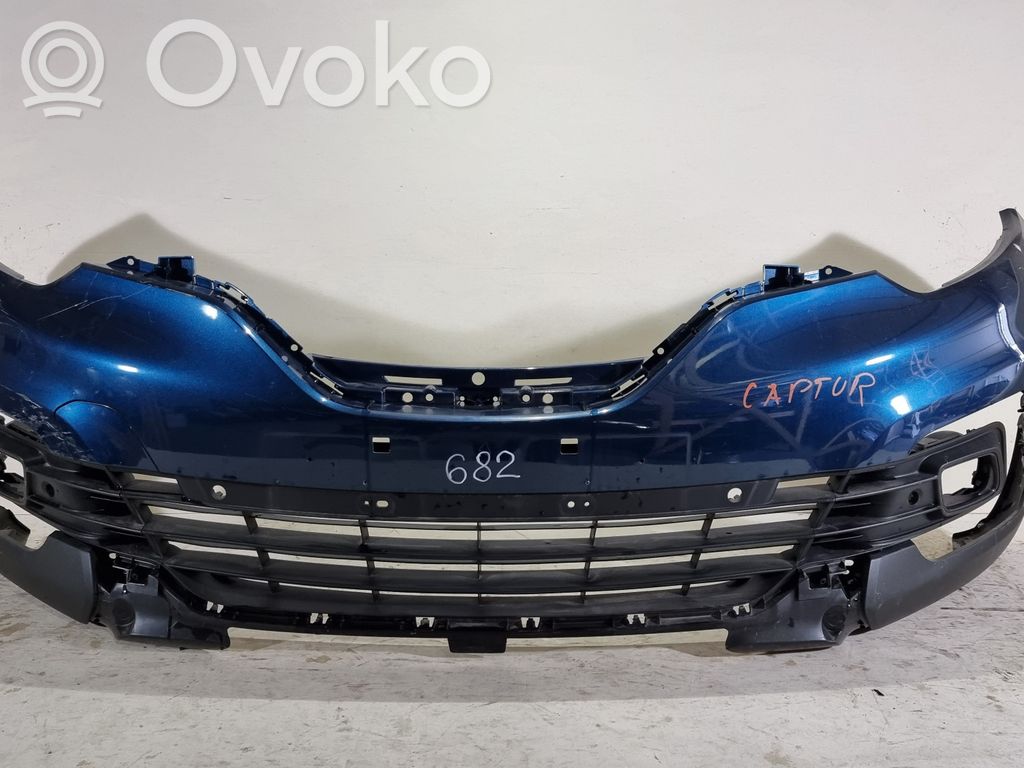 Renault Captur Front bumper 