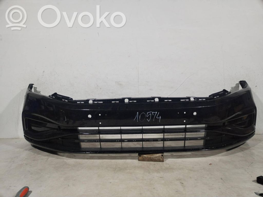 Volkswagen PASSAT B8 Zderzak przedni 