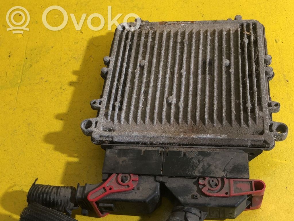 Engine control unit/module   255KM,RZ1R2P6K3