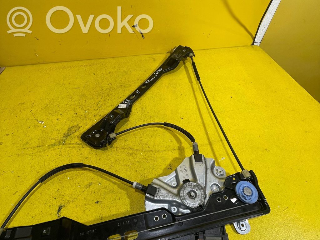 Opel Zafira C Takaoven ikkunan nostin moottorilla 