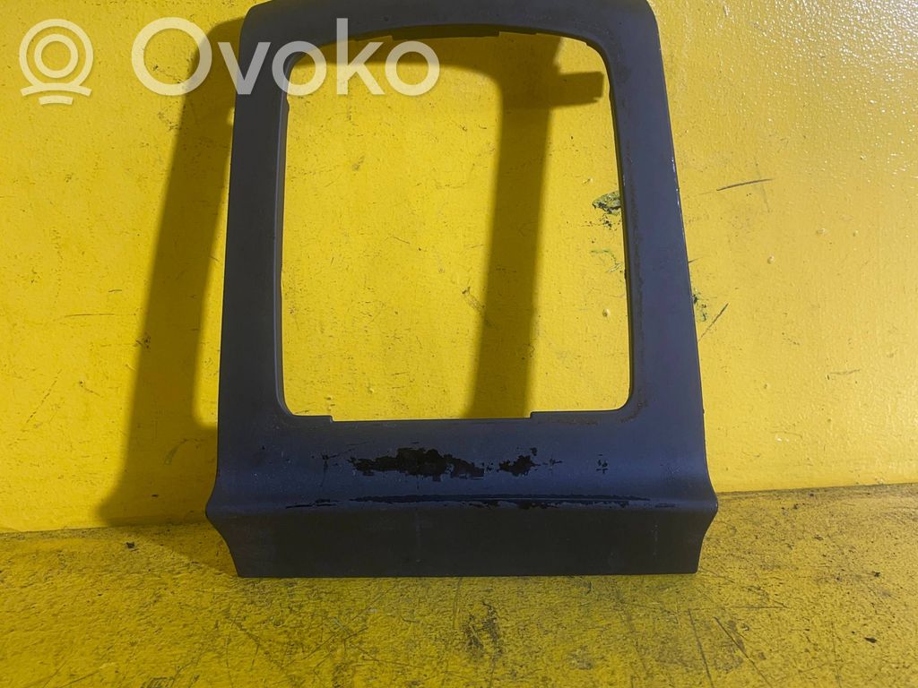 Ford Focus Gear shifter surround trim plastic 