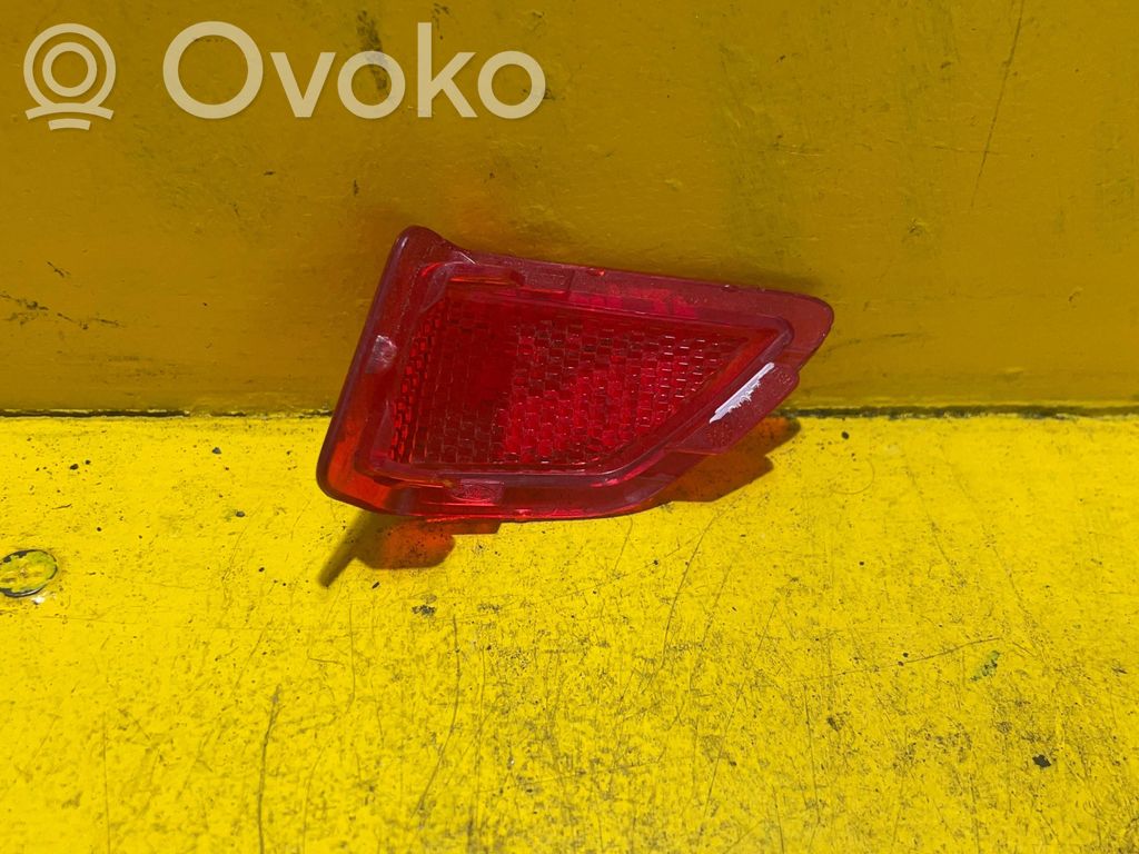 Ford Focus Otros elementos de revestimiento de la puerta delantera 