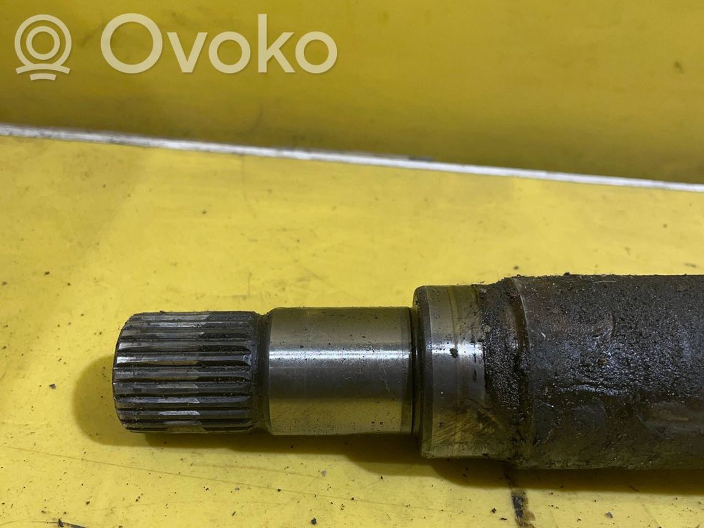 Eje de transmisión delantero   597D