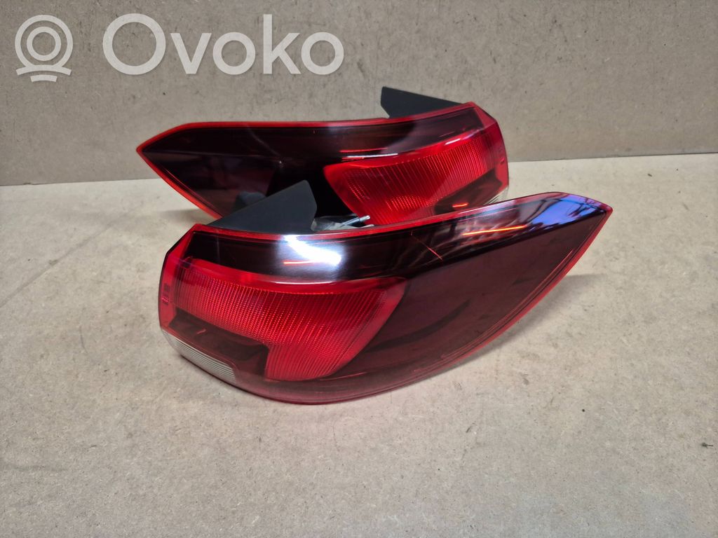 Opel Astra K Lampa tylna 