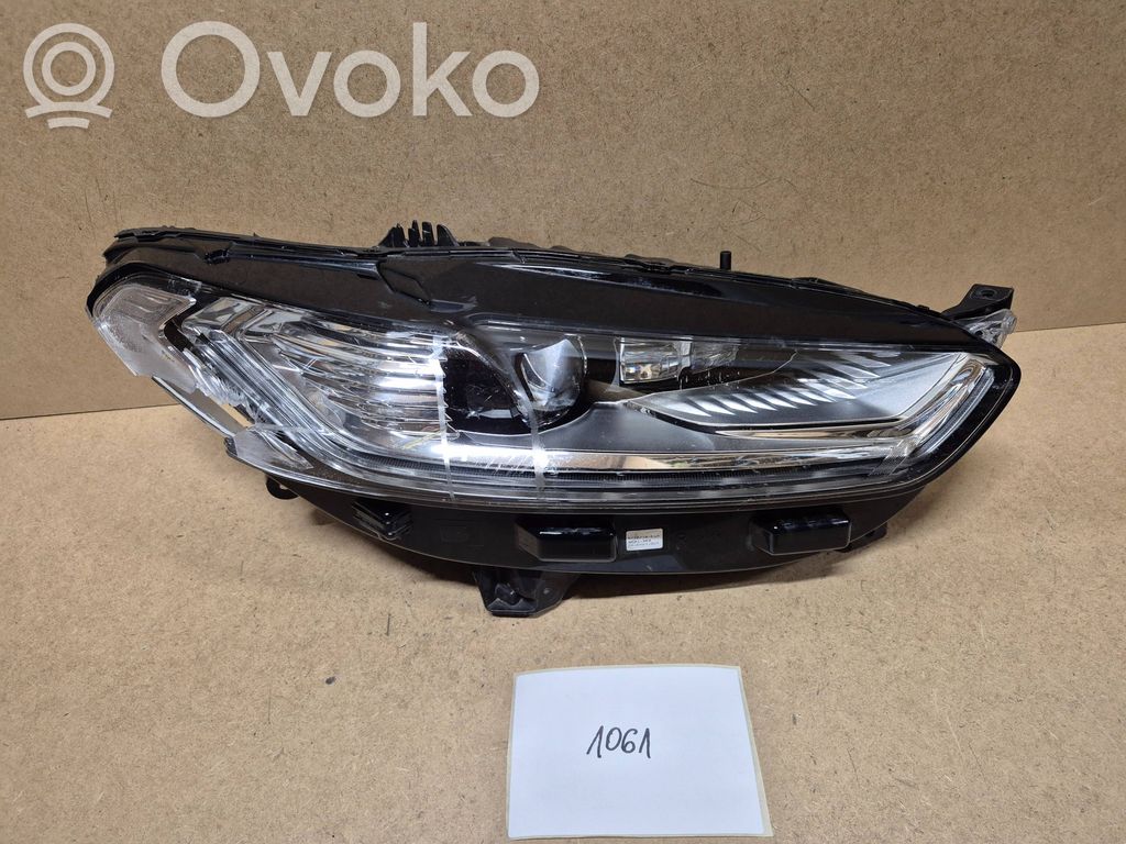 Ford Mondeo MK V Phare frontale 
