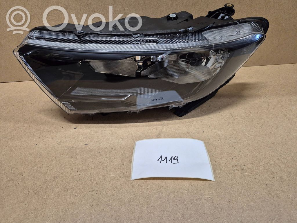 Ford Connect Headlight/headlamp 