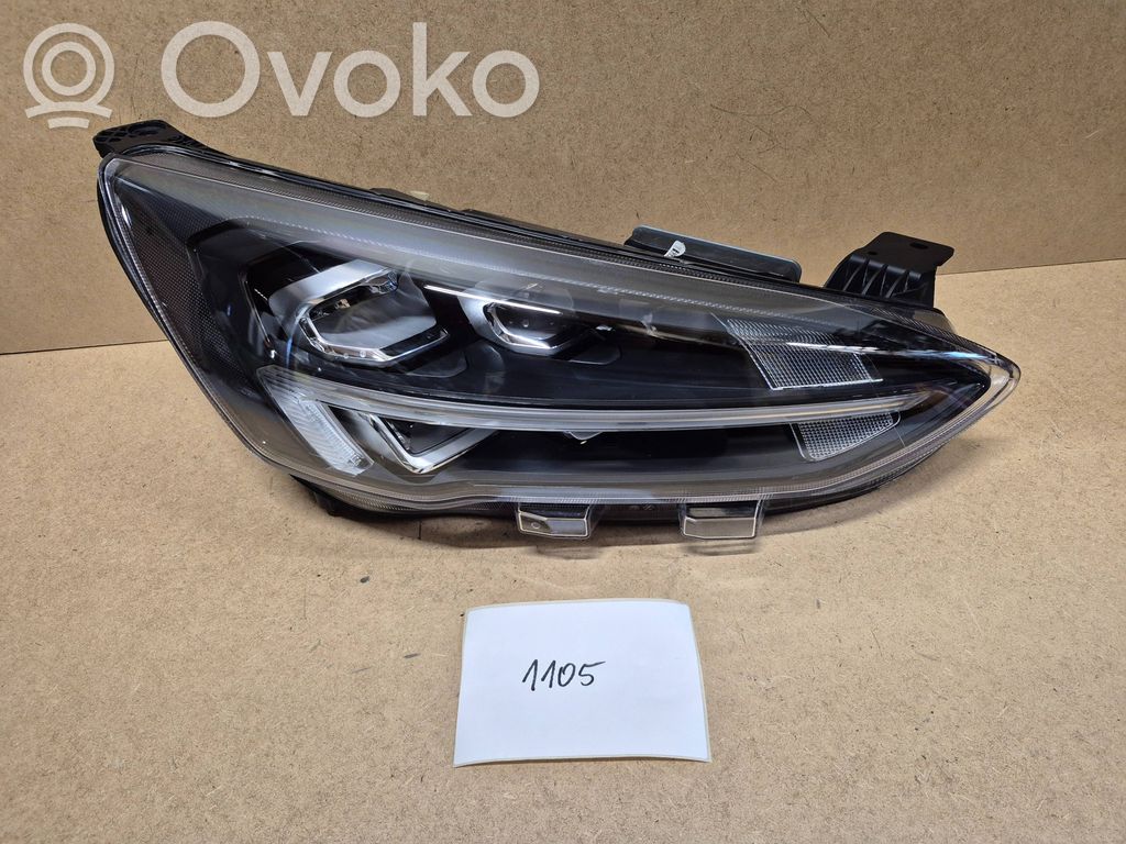 Ford Focus Headlight/headlamp 