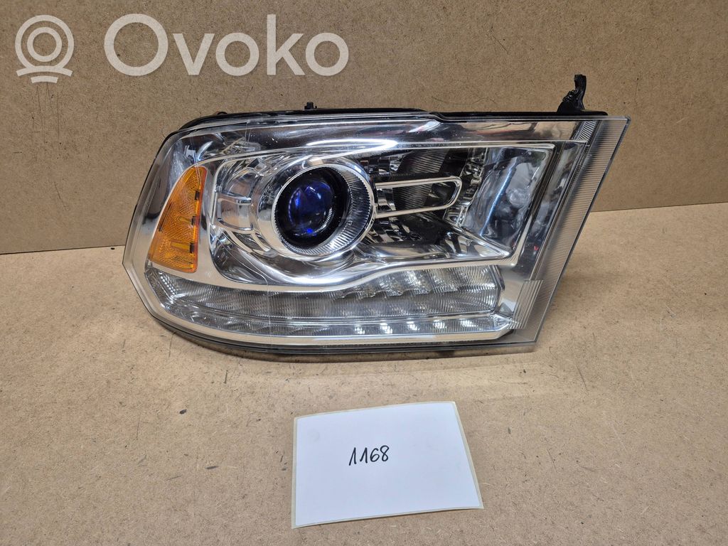 Dodge RAM 2500 DS Etu-/Ajovalo 