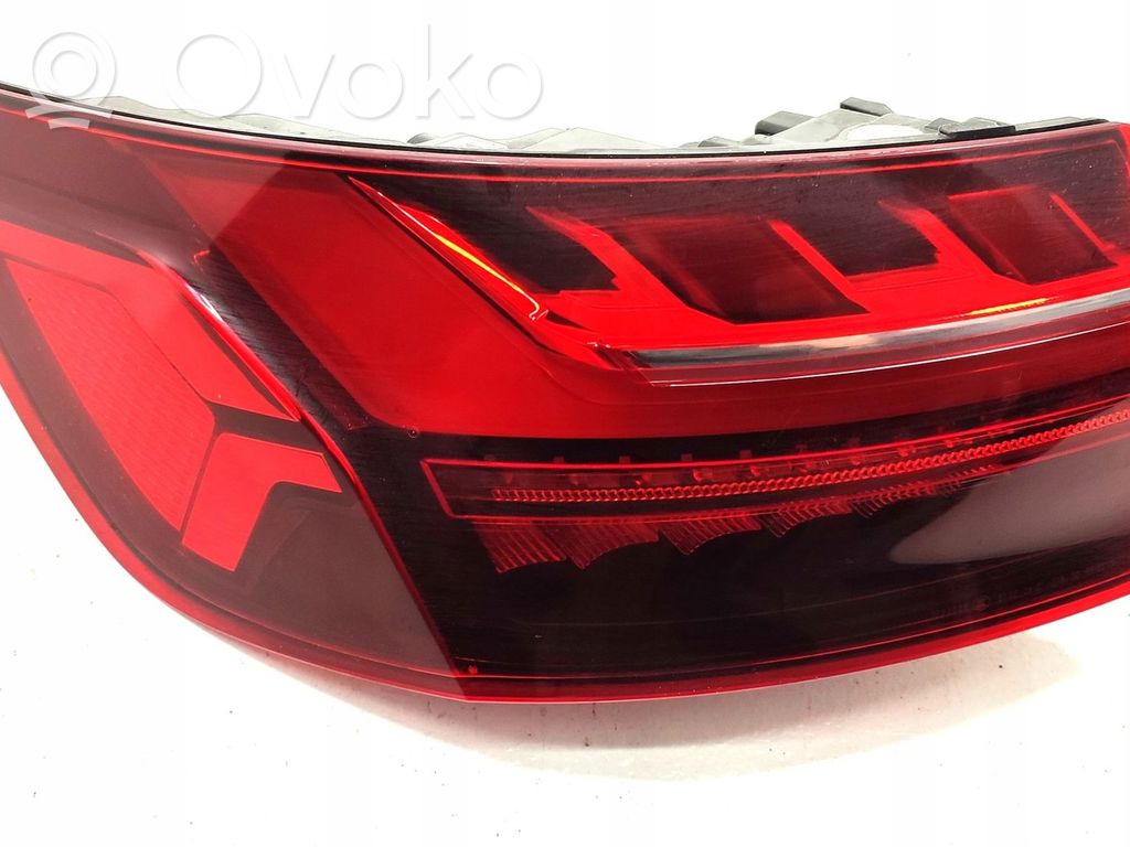 Takavalot   8W5945091AC