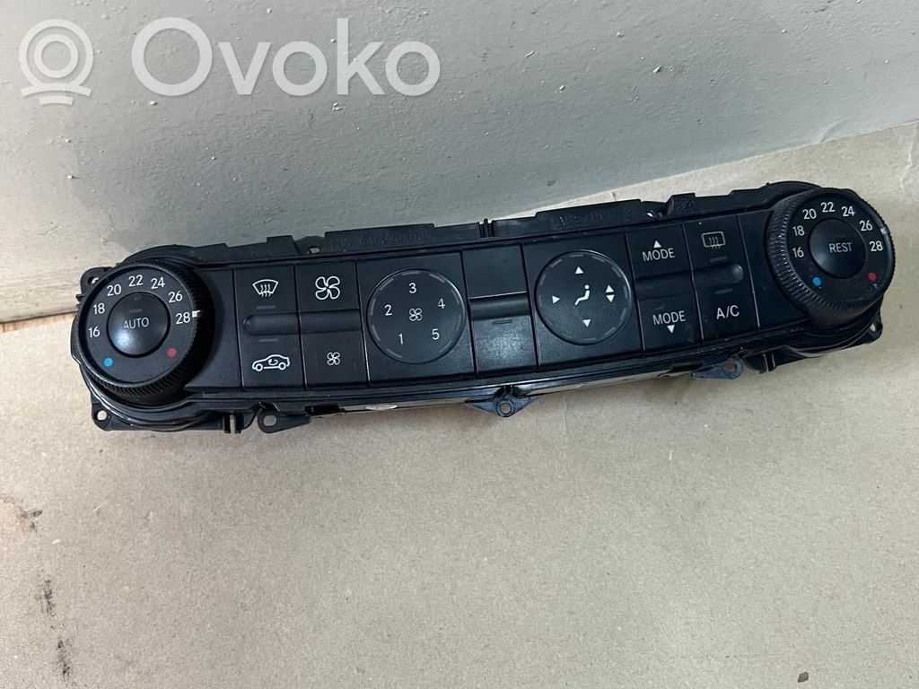 Mercedes-Benz E W211 Climate control unit 