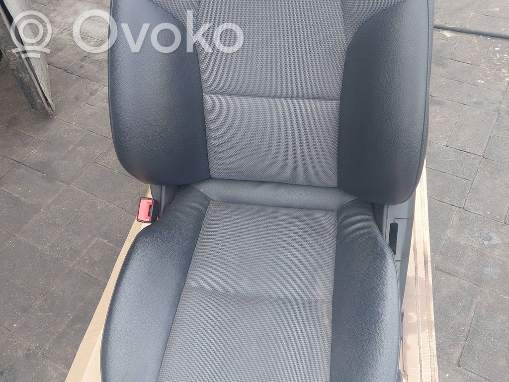Mercedes-Benz C AMG W204 Fotel przedni kierowcy 