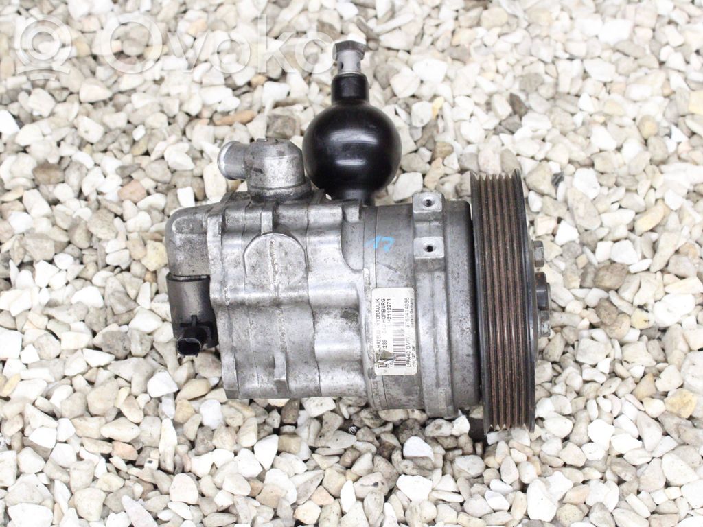 BMW 5 E60 E61 Power steering pump 