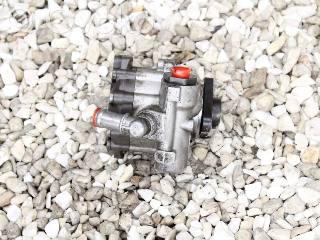 BMW 7 E65 E66 Power steering pump 
