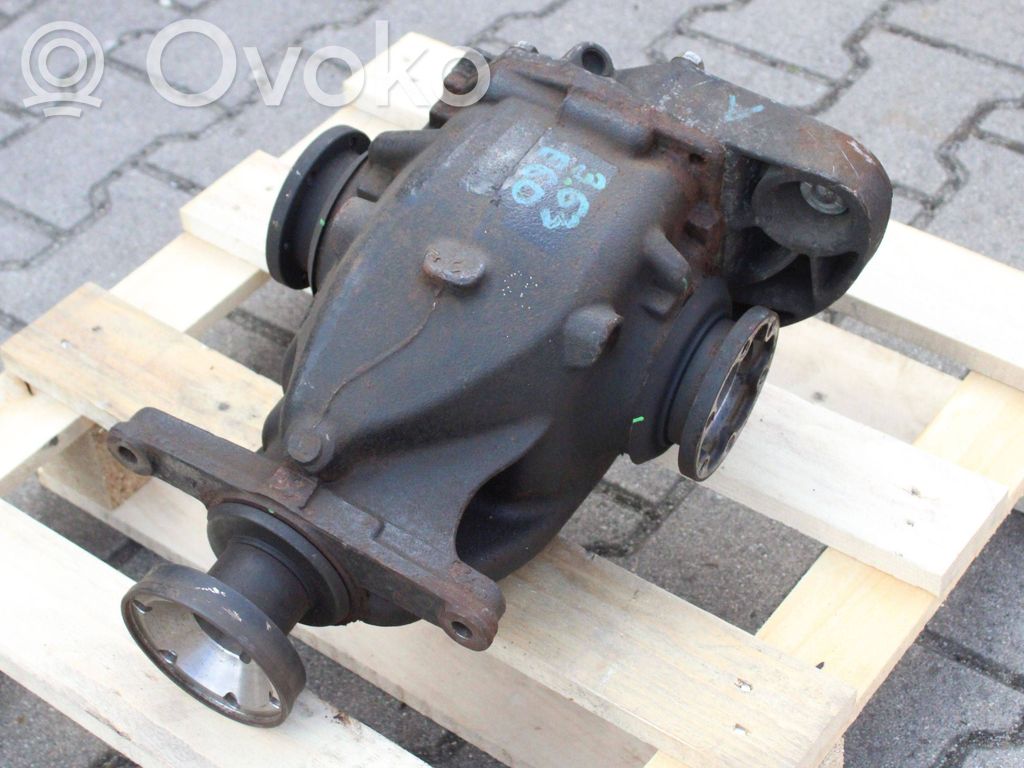 BMW 5 E60 E61 Galinis reduktorius 