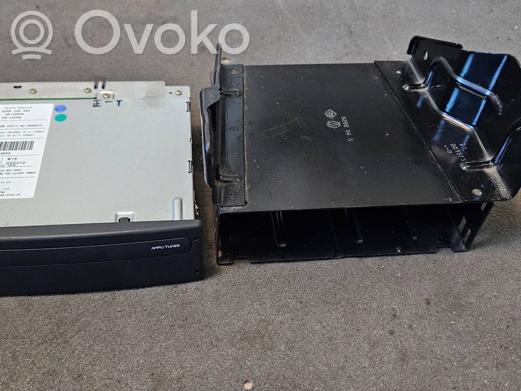 Renault Laguna II Radio/CD/DVD/GPS head unit 