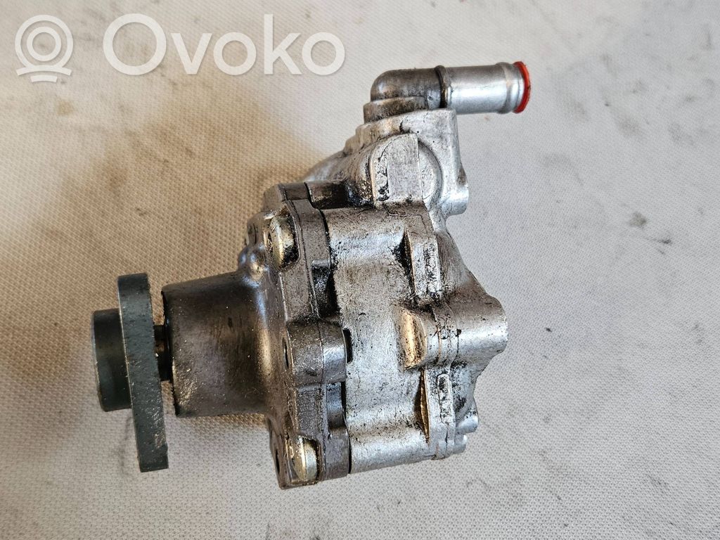 Audi A4 S4 B8 8K Servopumpe 