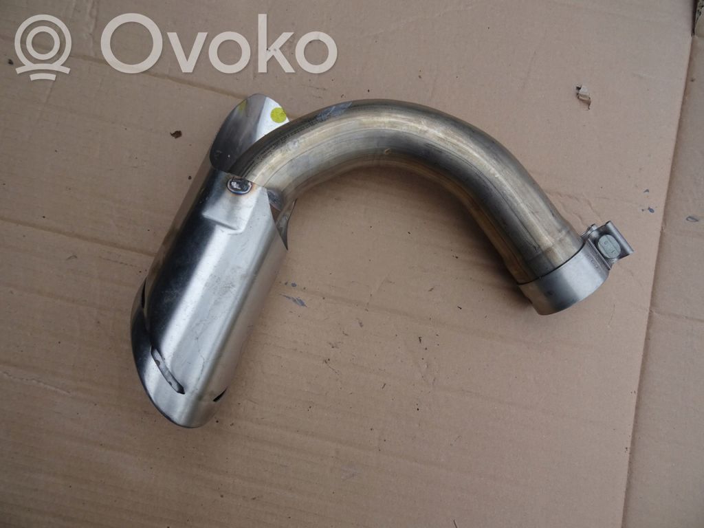 Lamborghini Urus Muffler trim 