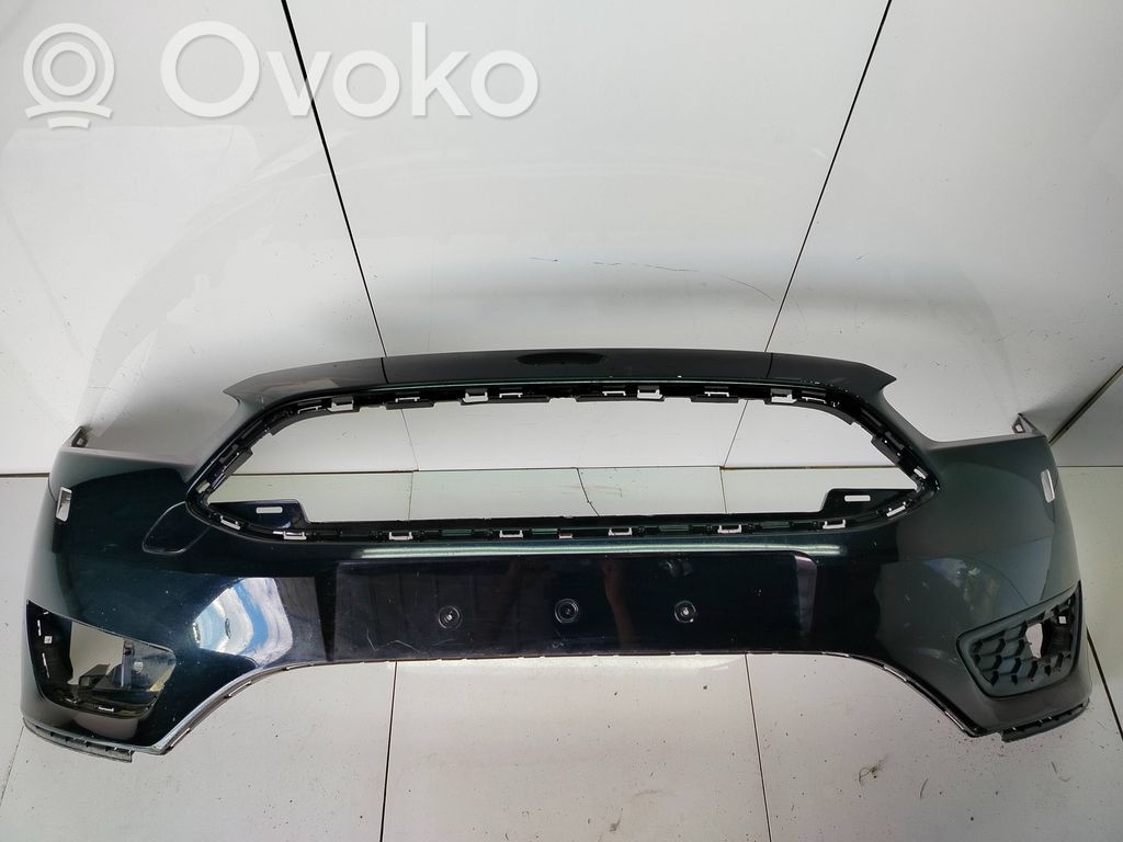 Ford Focus Parachoques delantero 