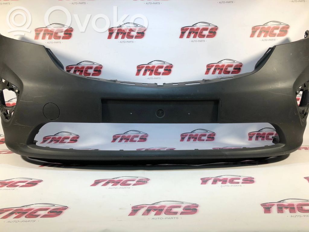 Opel Vivaro Parachoques delantero 