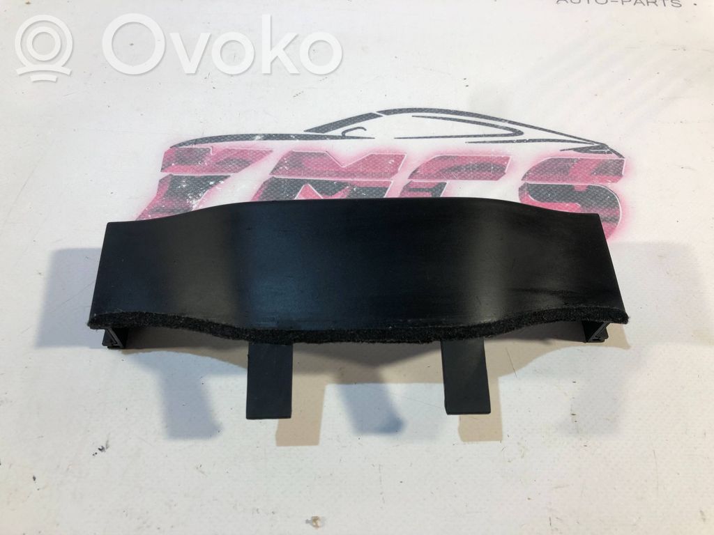 Audi A3 S3 8P Ohjauspyörän pylvään verhoilu 