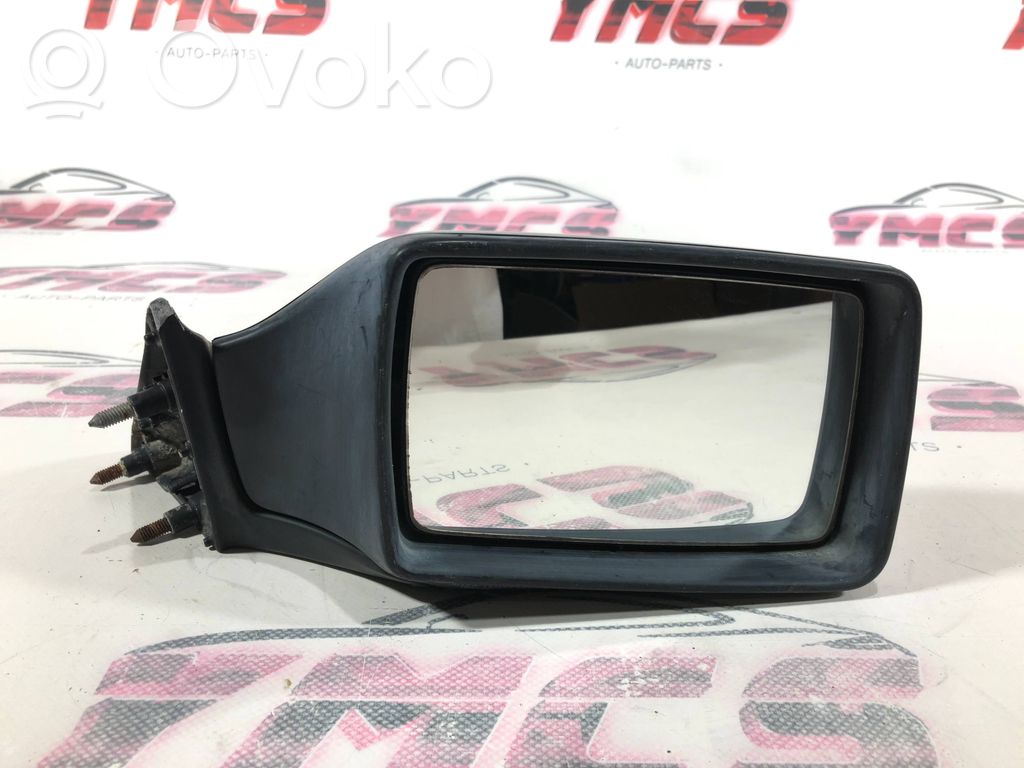 Renault 25 Manual wing mirror 