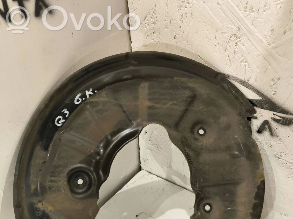 Audi Q3 8U Takajarrun jarrulevyn pölysuoja 