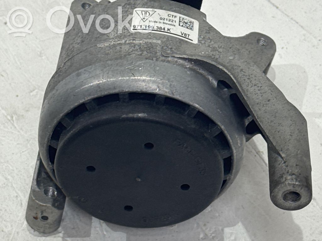 Bentley Bentayga Engine mount bracket 