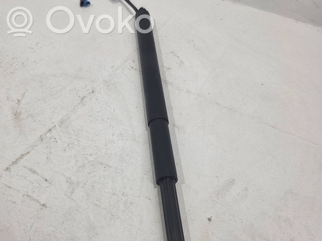 BMW 5 G30 G31 G38 Amortyzator klapy tylnej bagażnika 
