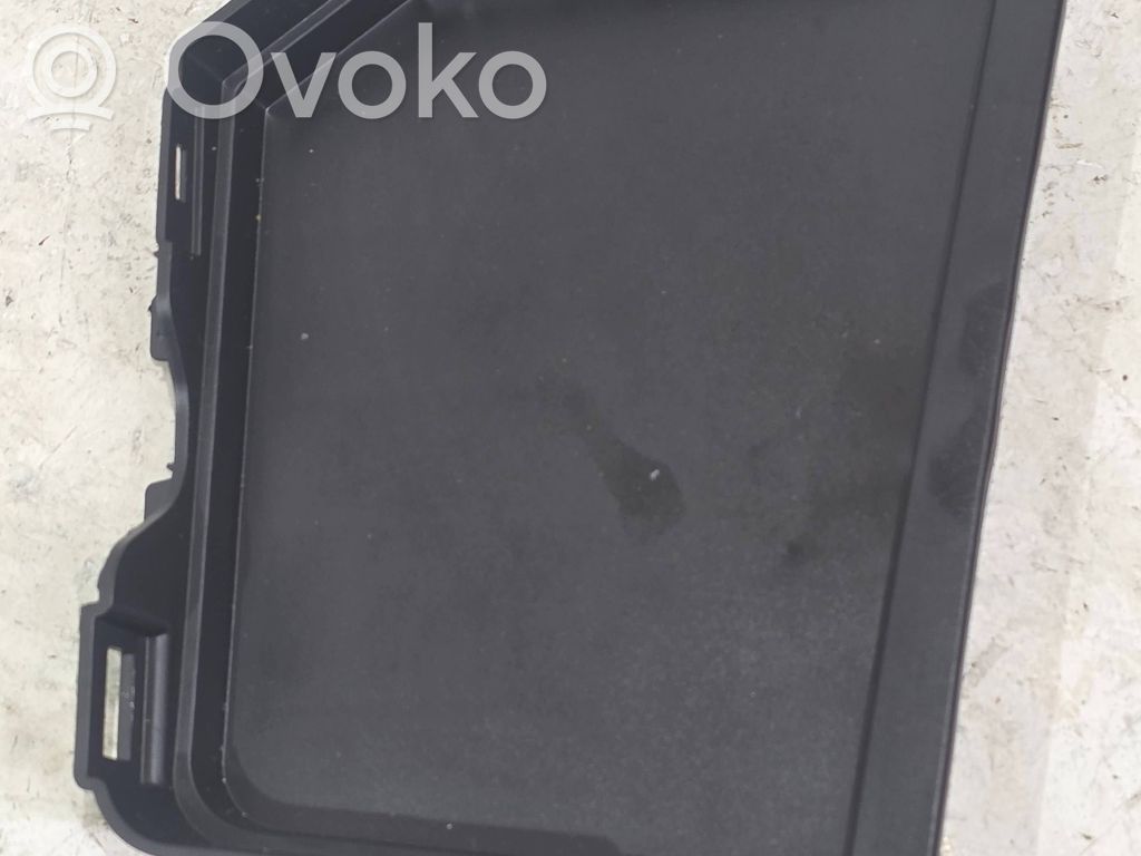 BMW X5 G05 Kita centrinė konsolės (tunelio) detalė 