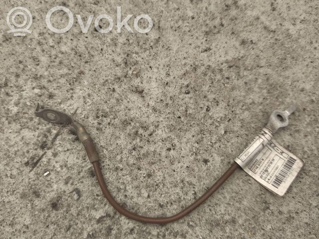 BMW i4 Negative earth cable (battery) 