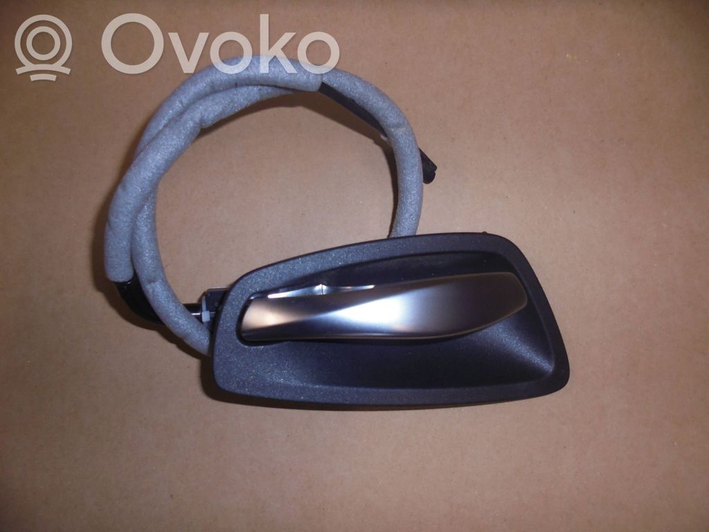 Front door interior handle   6962102,10628510,7110705