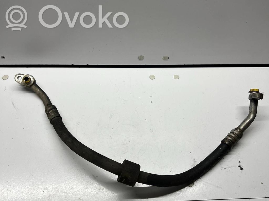 Audi A8 S8 D3 4E Ilmastointilaitteen putki (A/C) 