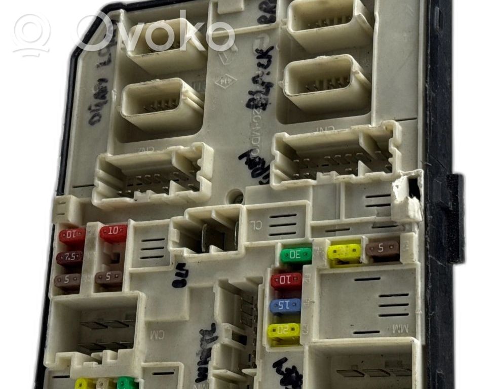 Renault Master III Fuse box set 