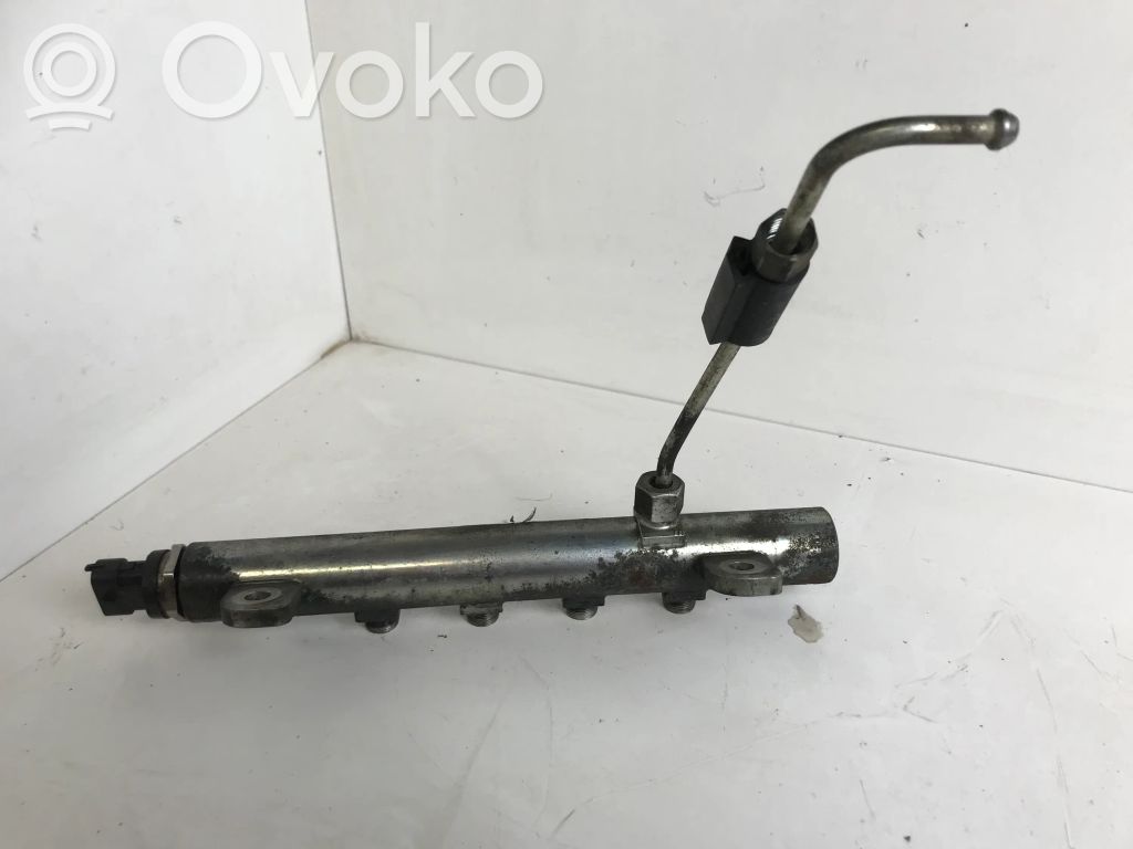 Saab 9-3 Ver2 Listwa wtryskowa 