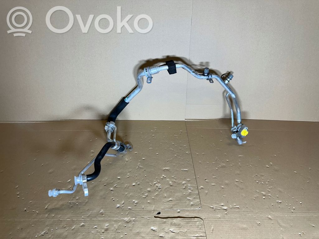Jaguar F-Pace Ilmastointilaitteen putki (A/C) 