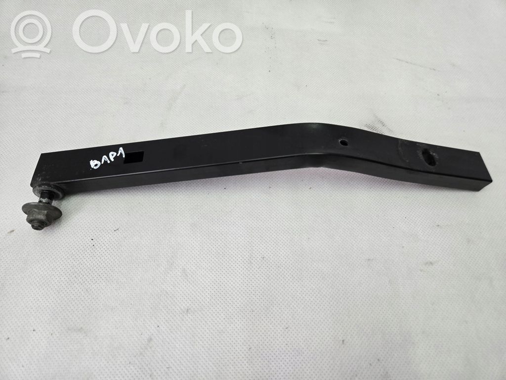 Radiator support slam panel bracket   8K0805528A