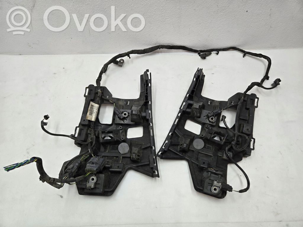 Volvo V40 Suport montare bară față 