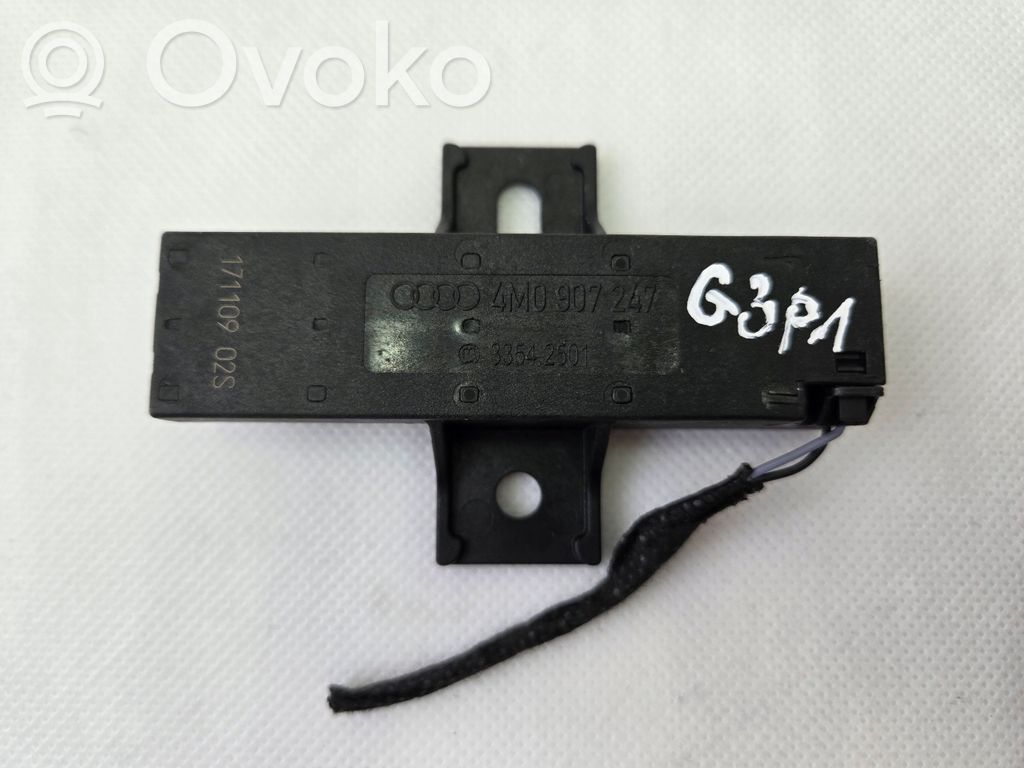 Audi A4 S4 B9 Module de contrôle sans clé Go 